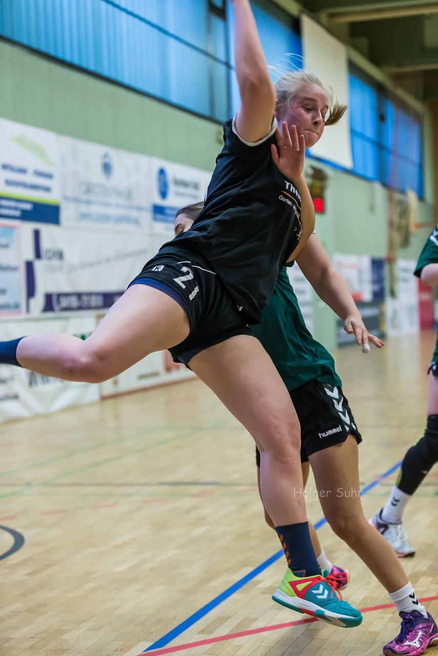 Bild 196 - B-Juniorinnen SV-Henstedt Ulzburg - HSG Fockbek/Nuebbel : Ergebnis: 32:25